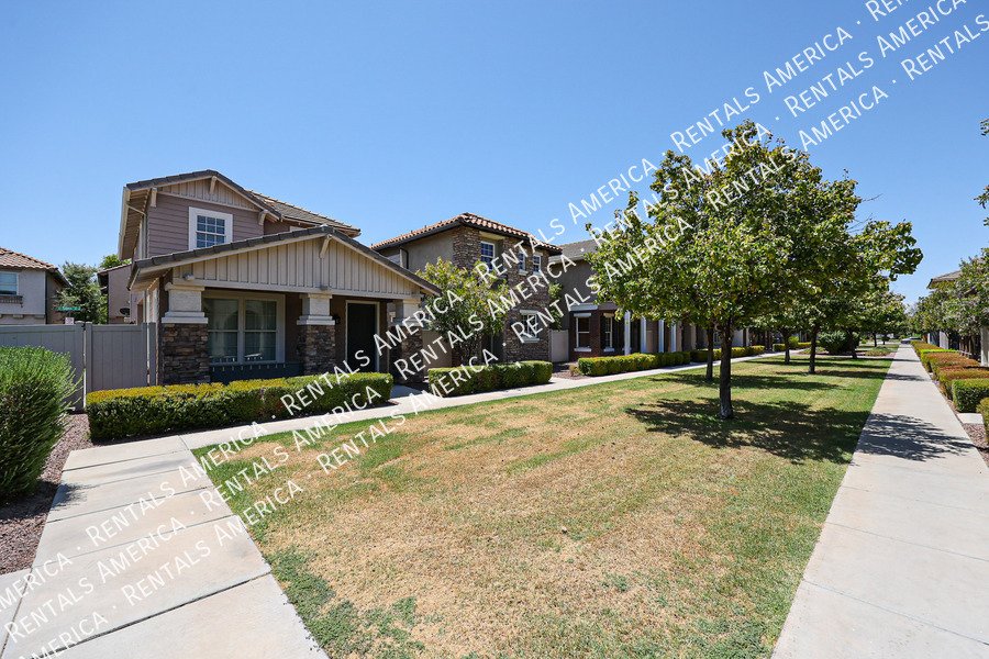 GORGEOUS 3BR CRAFTSMAN STYLE IN COOLEY STATION property image