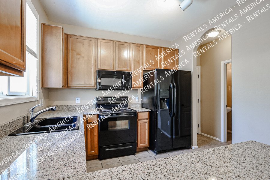 GORGEOUS 3BR CRAFTSMAN STYLE IN COOLEY STATION property image