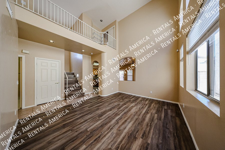 Available! 3 Bed 2.5 Bath Gated Community Amenities! property image