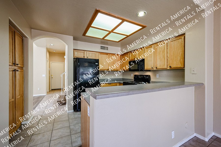Available! 3 Bed 2.5 Bath Gated Community Amenities! property image