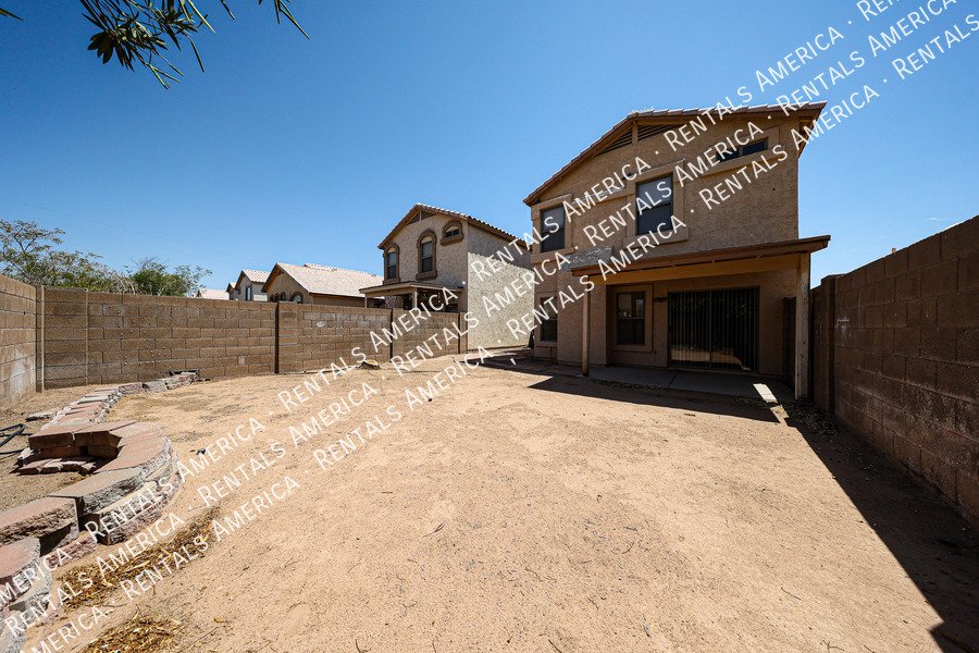 Available! 3 Bed 2.5 Bath Gated Community Amenities! property image