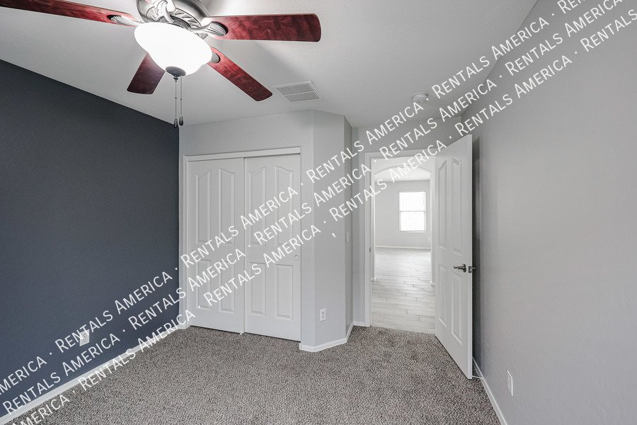 MI Special! Beautiful 4BD 2BA Home in Maricopa Meadows! property image