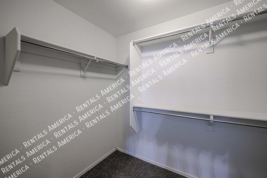 MI Special! Beautiful 4BD 2BA Home in Maricopa Meadows! property image