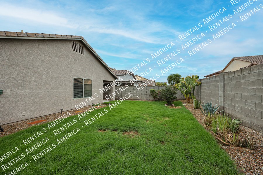MI Special! Beautiful 4BD 2BA Home in Maricopa Meadows! property image