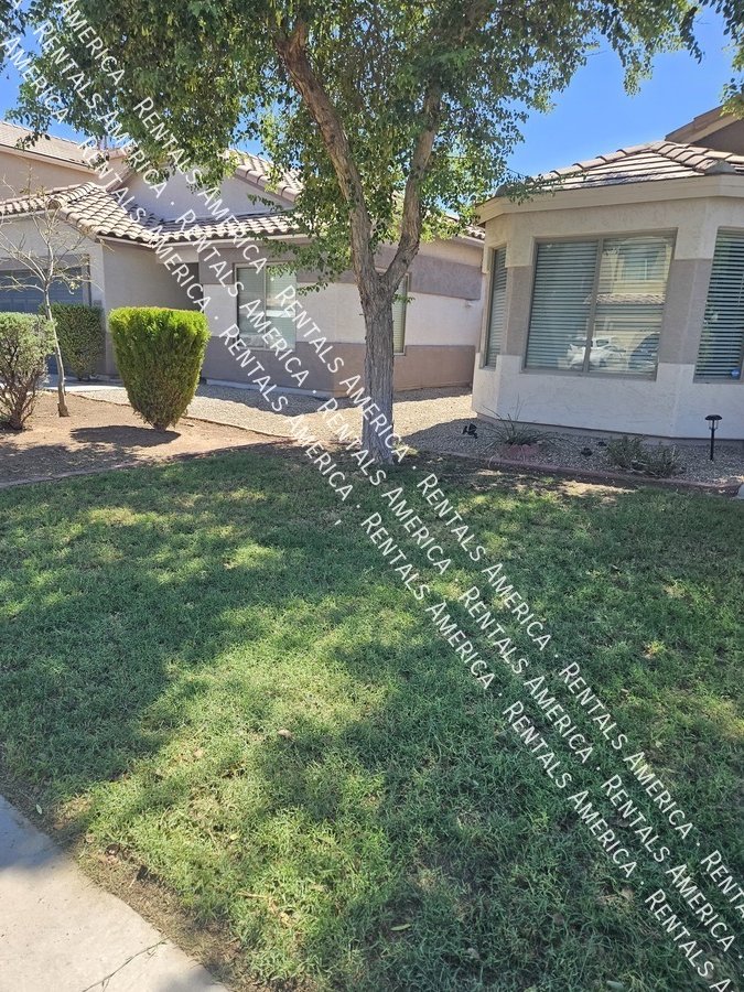 MI Special! Beautiful 4BD 2BA Home in Maricopa Meadows! property image