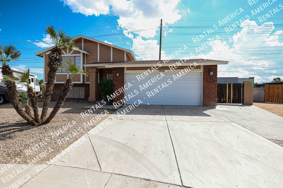 Beautiful 4 bedroom home in Phoenix! property image