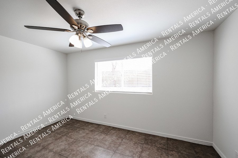 Beautiful 4 bedroom home in Phoenix! property image