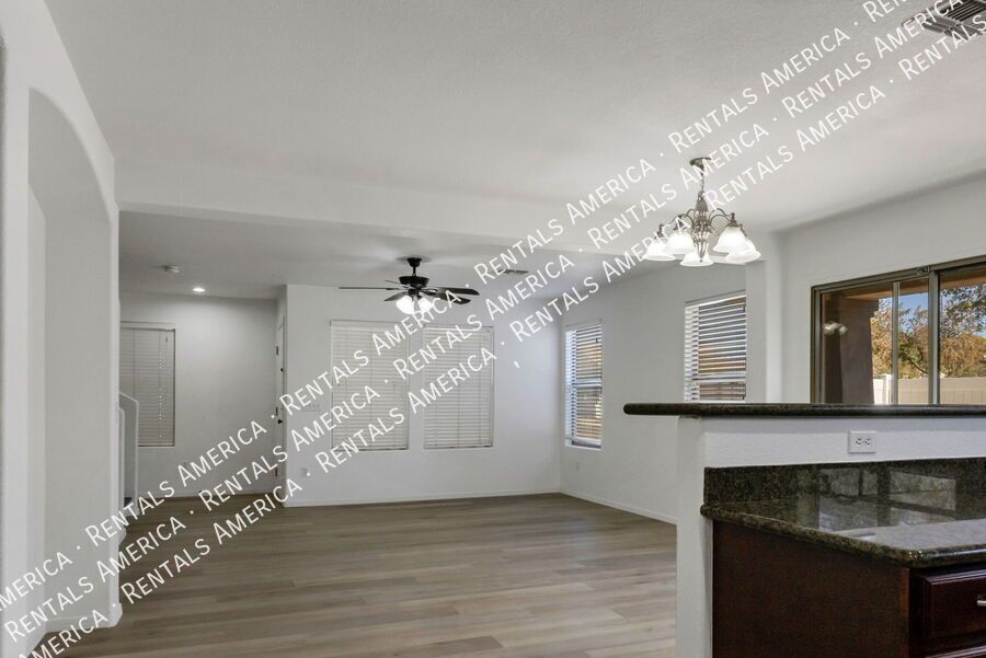 1300 S Loback Ln property image