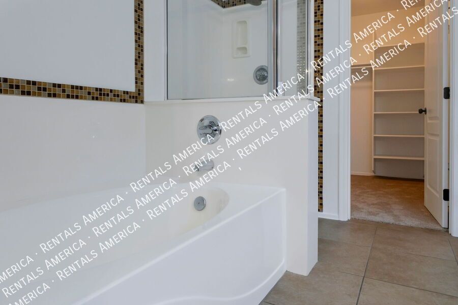 1300 S Loback Ln property image