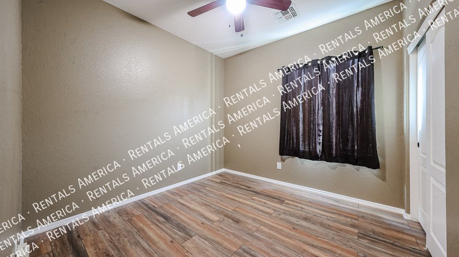 11555 W Kinderman Dr property image