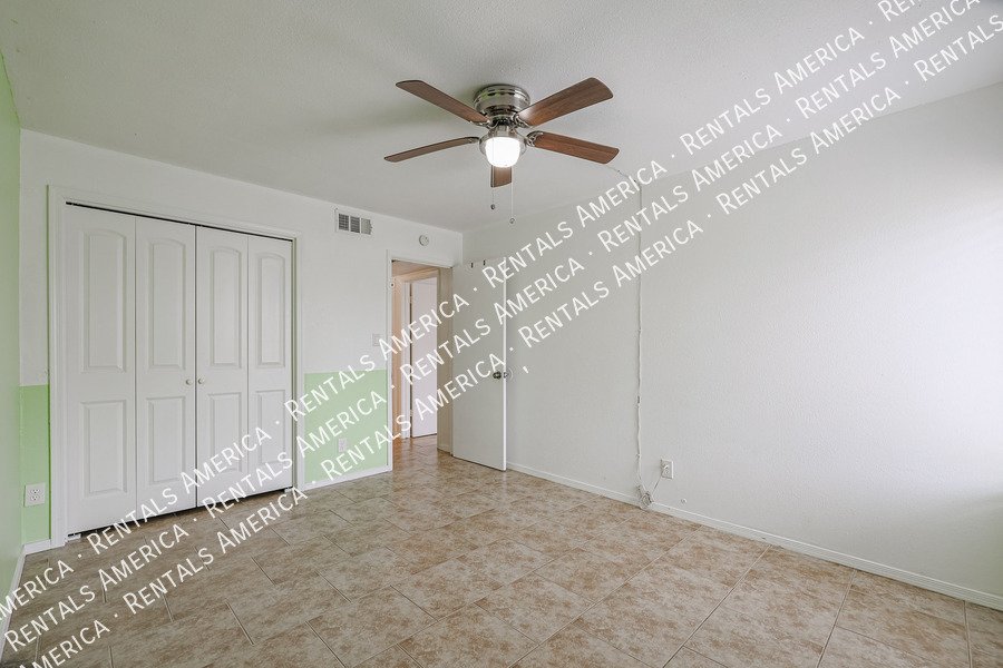 Remodeled Townhome in Olive Green Villas! property image