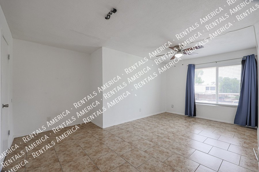 Remodeled Townhome in Olive Green Villas! property image