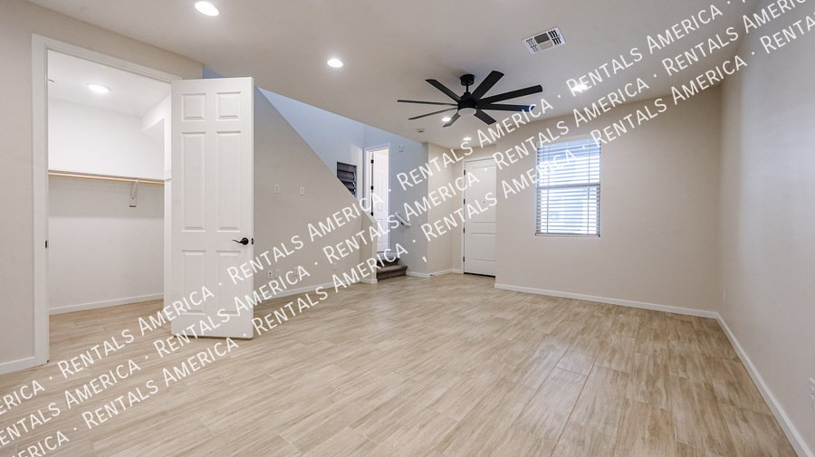 Beautiful 3-Bedroom Home in Verrado-One month free property image