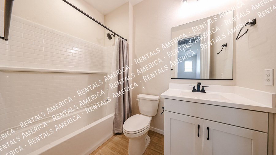 Beautiful 3-Bedroom Home in Verrado-One month free property image