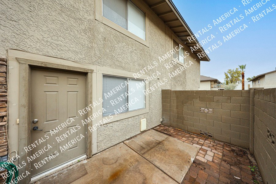 $500 off 1st month! Scottsdale Belleview Community property image