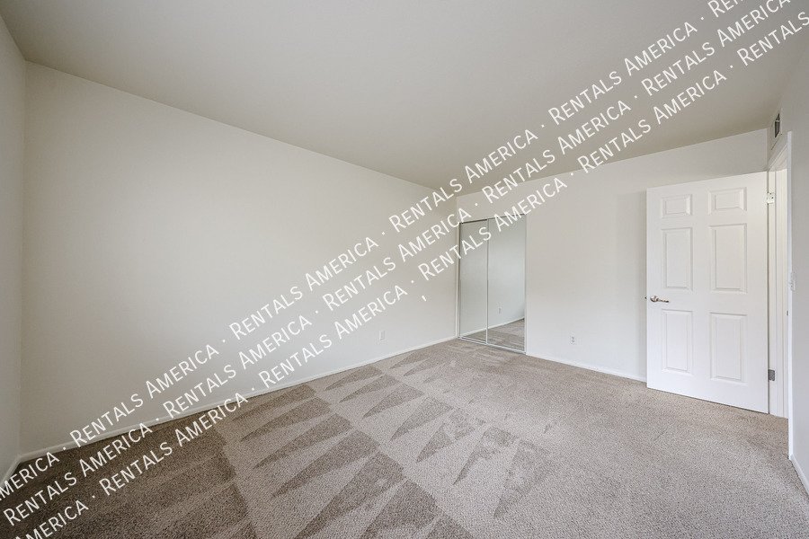 $500 off 1st month! Scottsdale Belleview Community property image