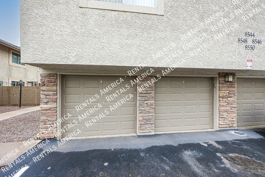 $500 off 1st month! Scottsdale Belleview Community property image