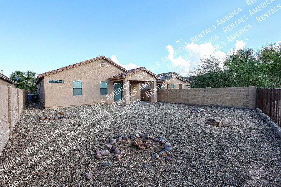MI Special! Nice 3BD 2BA Home in Gated Community in Laveen! property image
