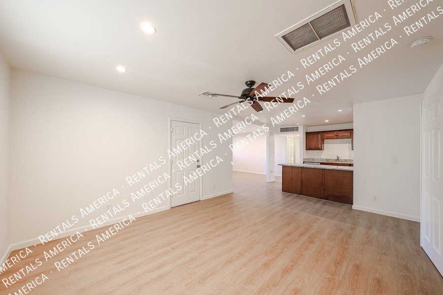 Remodeled South Scottsdale Home  4 Bedroom 2 Bath Home property image