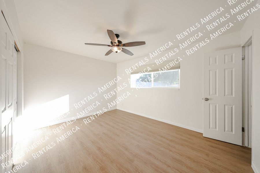 Remodeled South Scottsdale Home  4 Bedroom 2 Bath Home property image