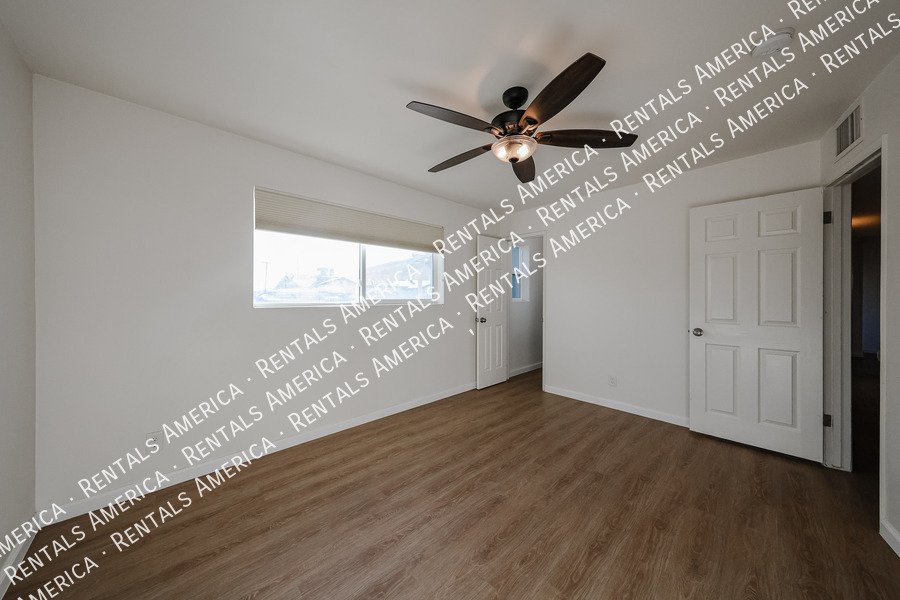 Remodeled South Scottsdale Home  4 Bedroom 2 Bath Home property image