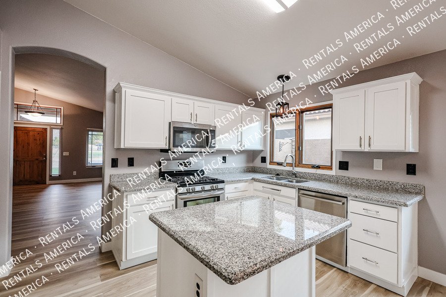 133 W Muriel Dr property image