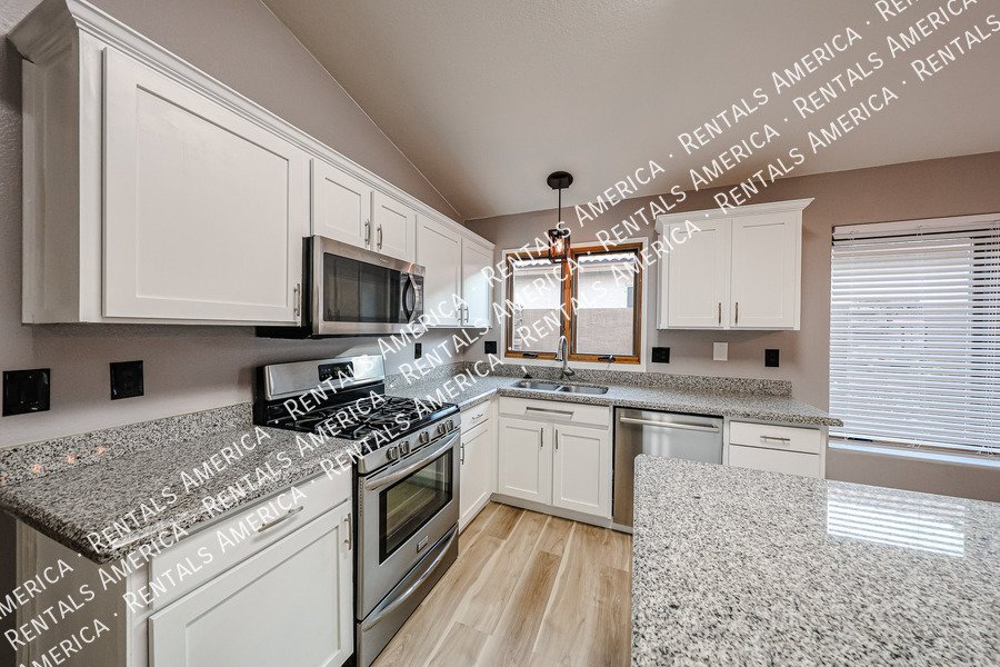 133 W Muriel Dr property image