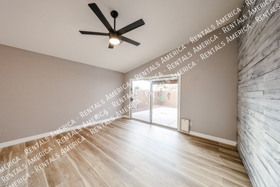 133 W Muriel Dr property image