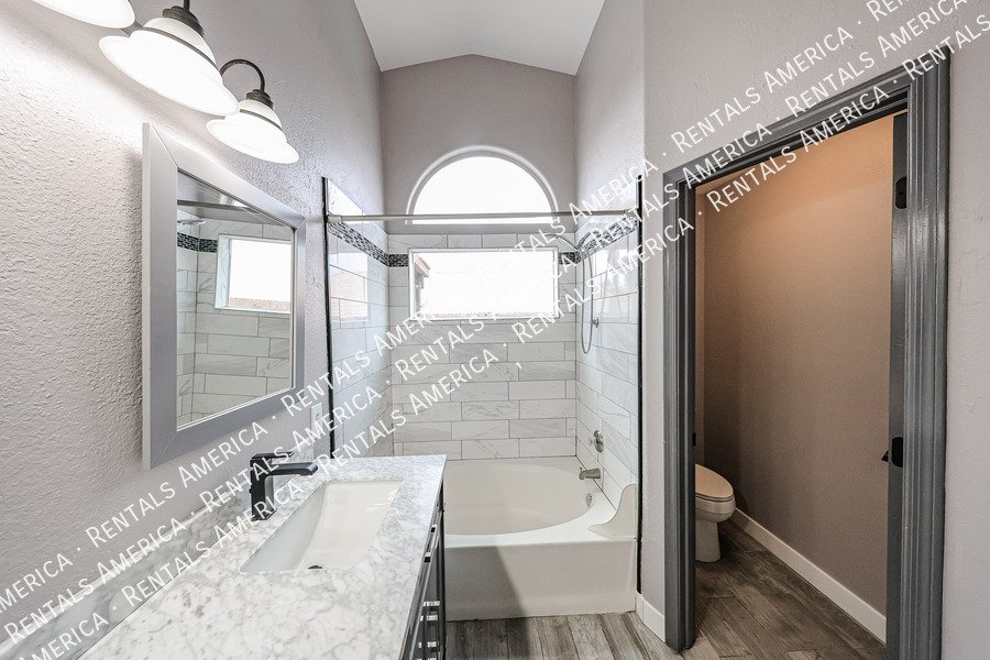 133 W Muriel Dr property image