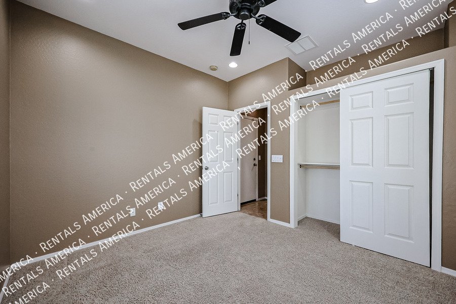 4 Bedroom 2 Bathroom Home in Maricopa property image