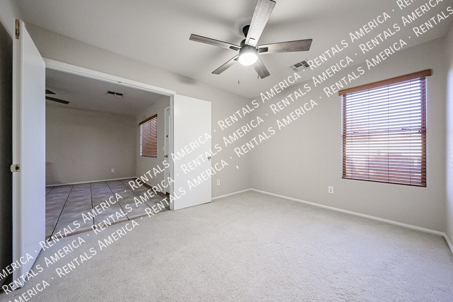 42610 W Michaels Dr property image