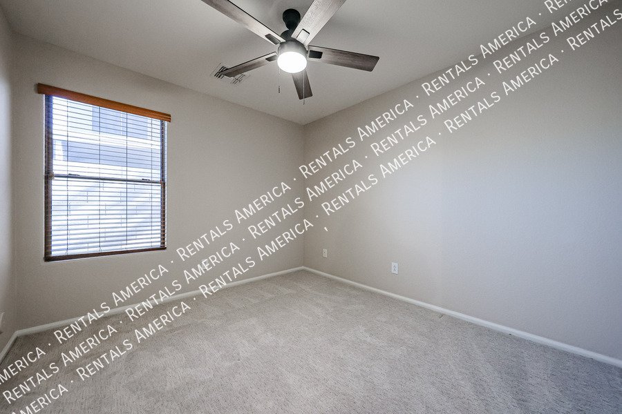 42610 W Michaels Dr property image