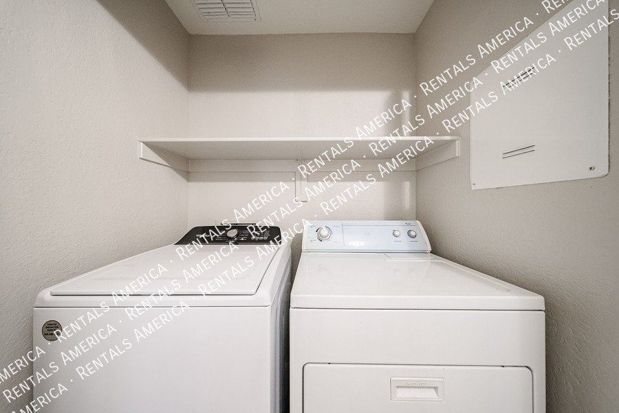 42610 W Michaels Dr property image