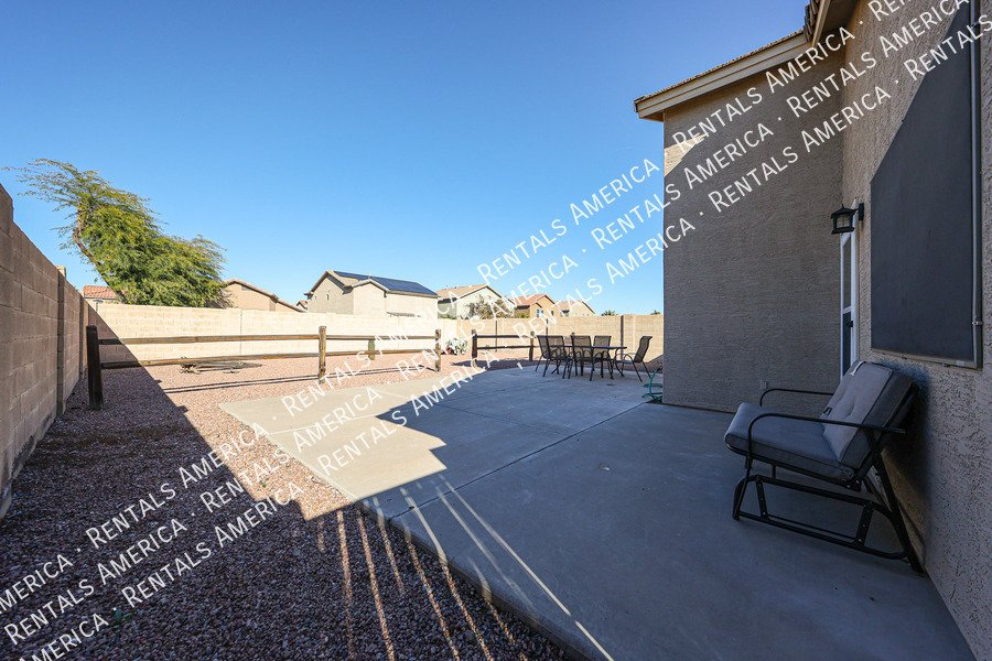 42610 W Michaels Dr property image