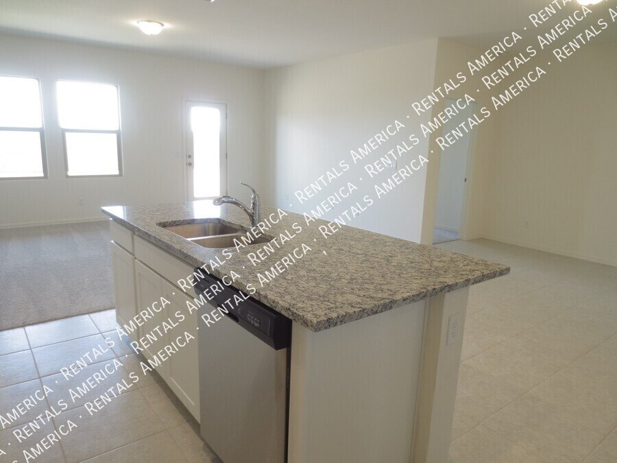 3 Bed 2 Bath 1 Level Home in Casa Grande! property image