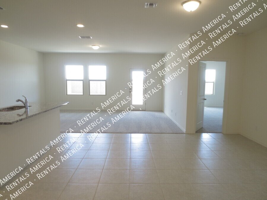 3 Bed 2 Bath 1 Level Home in Casa Grande! property image