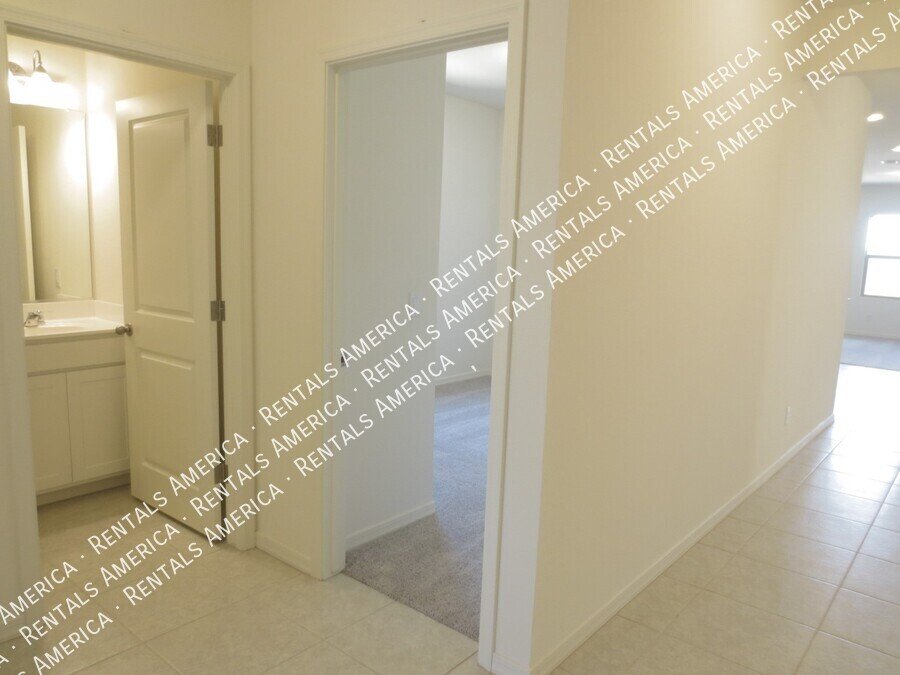 3 Bed 2 Bath 1 Level Home in Casa Grande! property image