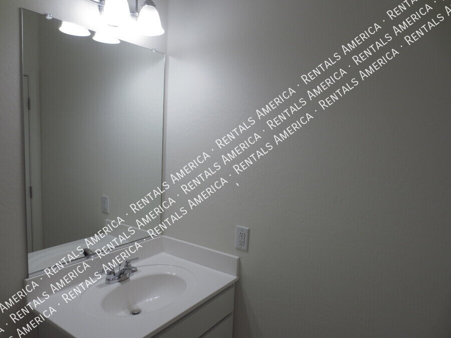 3 Bed 2 Bath 1 Level Home in Casa Grande! property image