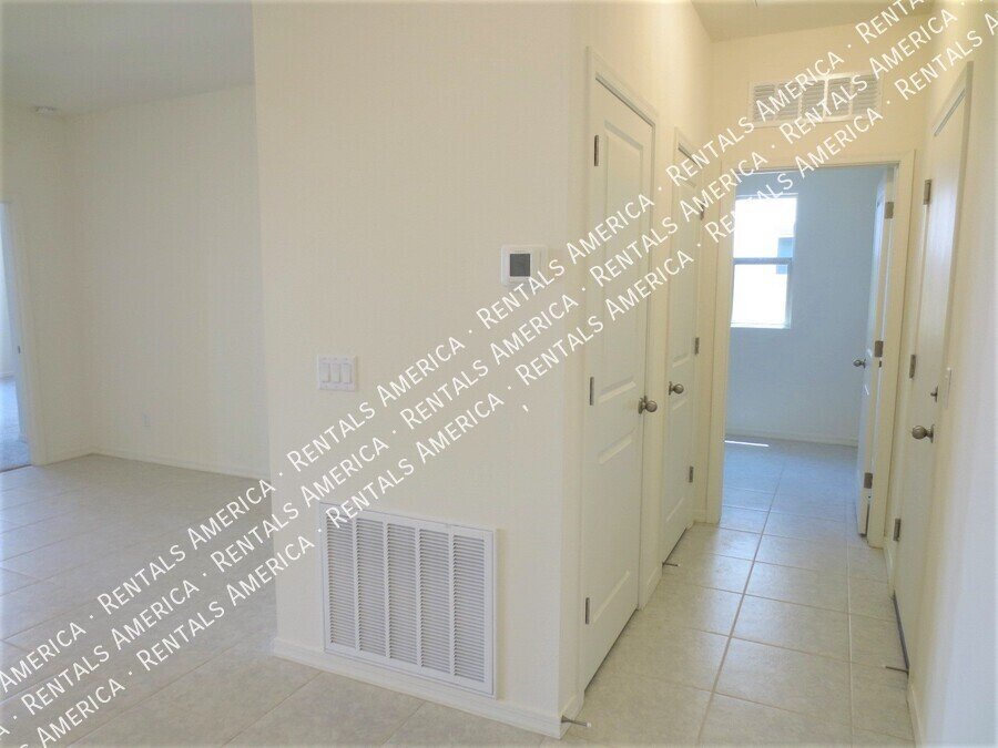 3 Bed 2 Bath 1 Level Home in Casa Grande! property image