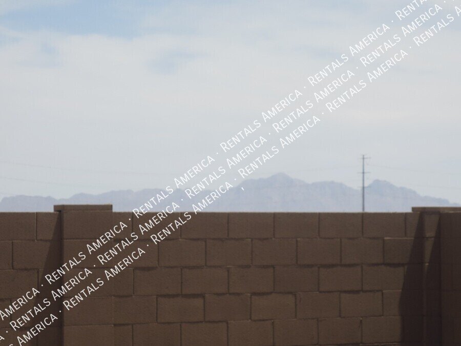 3 Bed 2 Bath 1 Level Home in Casa Grande! property image