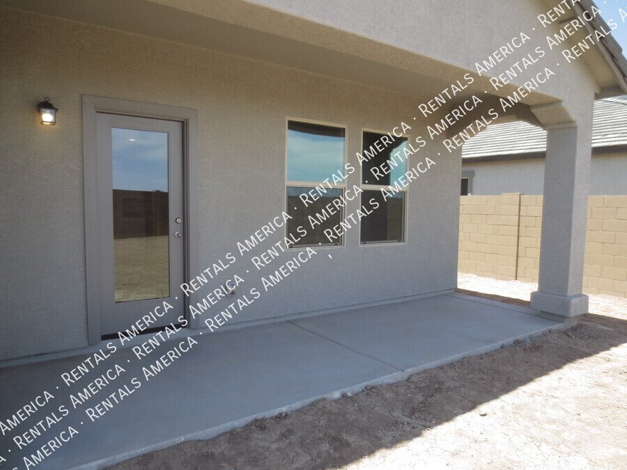 3 Bed 2 Bath 1 Level Home in Casa Grande! property image