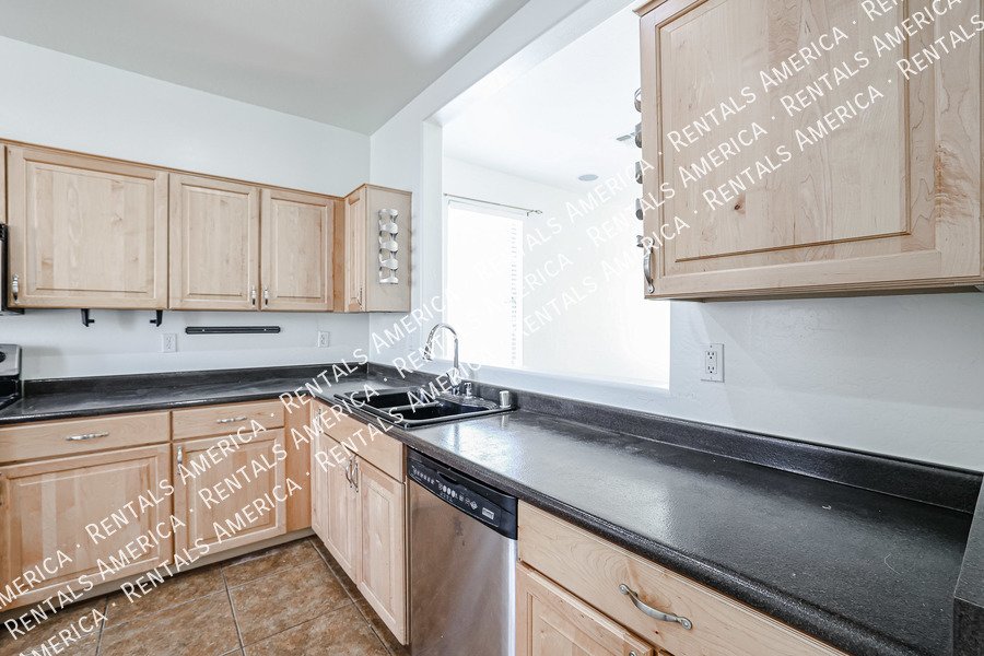 Beautiful home available now! property image