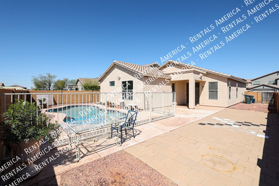 Beautiful home available now! property image