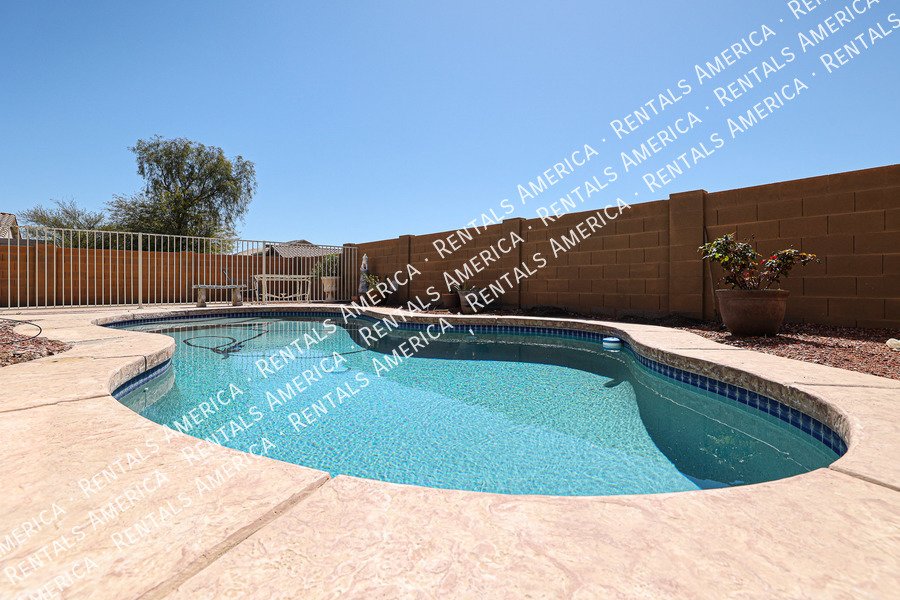 Beautiful home available now! property image