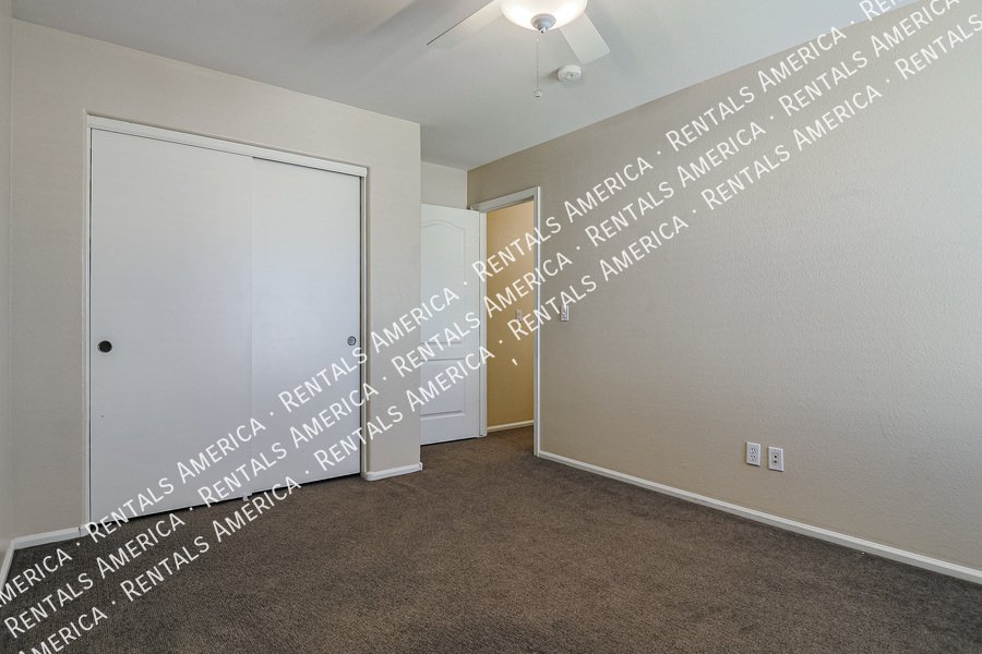 Beautiful 4/2.5 Home in Wigwam North ~ Move in Ready NOW! property image