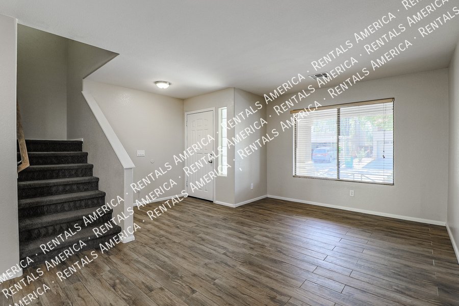 Beautiful 4/2.5 Home in Wigwam North ~ Move in Ready NOW! property image