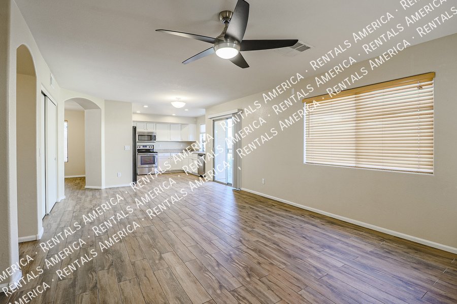 Beautiful 4/2.5 Home in Wigwam North ~ Move in Ready NOW! property image