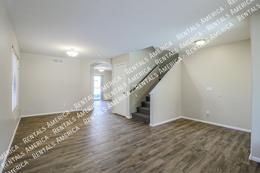 Beautiful 4/2.5 Home in Wigwam North ~ Move in Ready NOW! property image