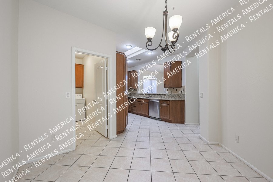 Coming Soon! Gorgeous Single Level Home in Scottsdale! Solar Powered! property image