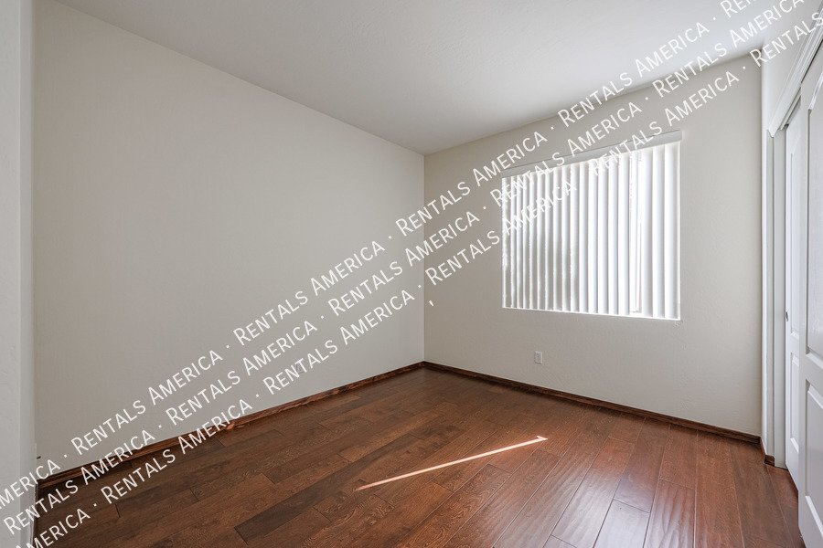 Coming Soon! Gorgeous Single Level Home in Scottsdale! Solar Powered! property image